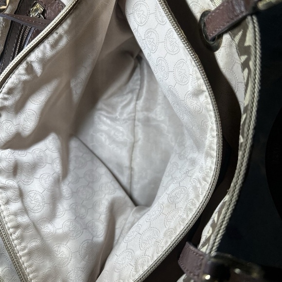 Michael Michael Kors Jet Set Monogram Canvas Tote Purse Shoulder BAG - Picture 6 of 9